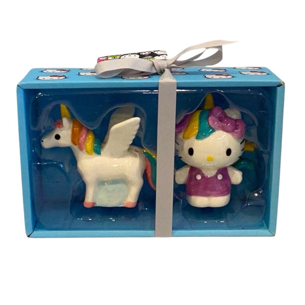 💚 Hello Kitty Salt & Pepper Set